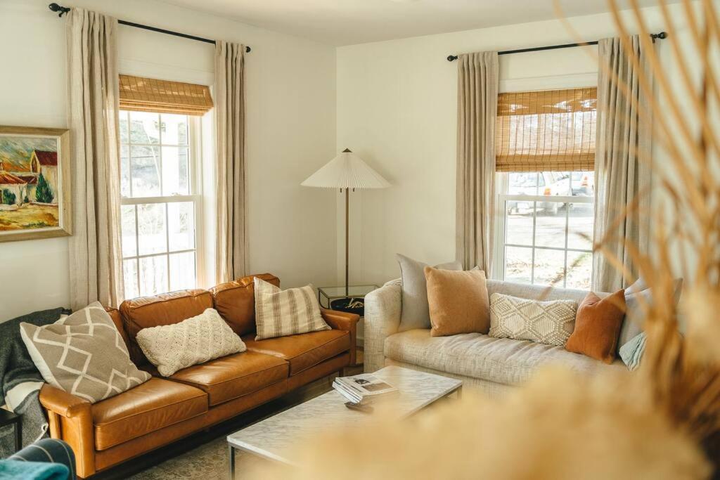 Cozy Cottage, Hot Tub, Fire Pit, 15Min To Hudson And Hiking Catskill Luaran gambar